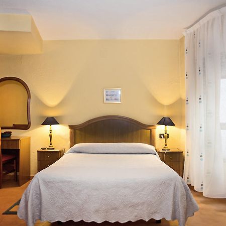 Hostal Guzman El Bueno By Gaiarooms León Værelse billede