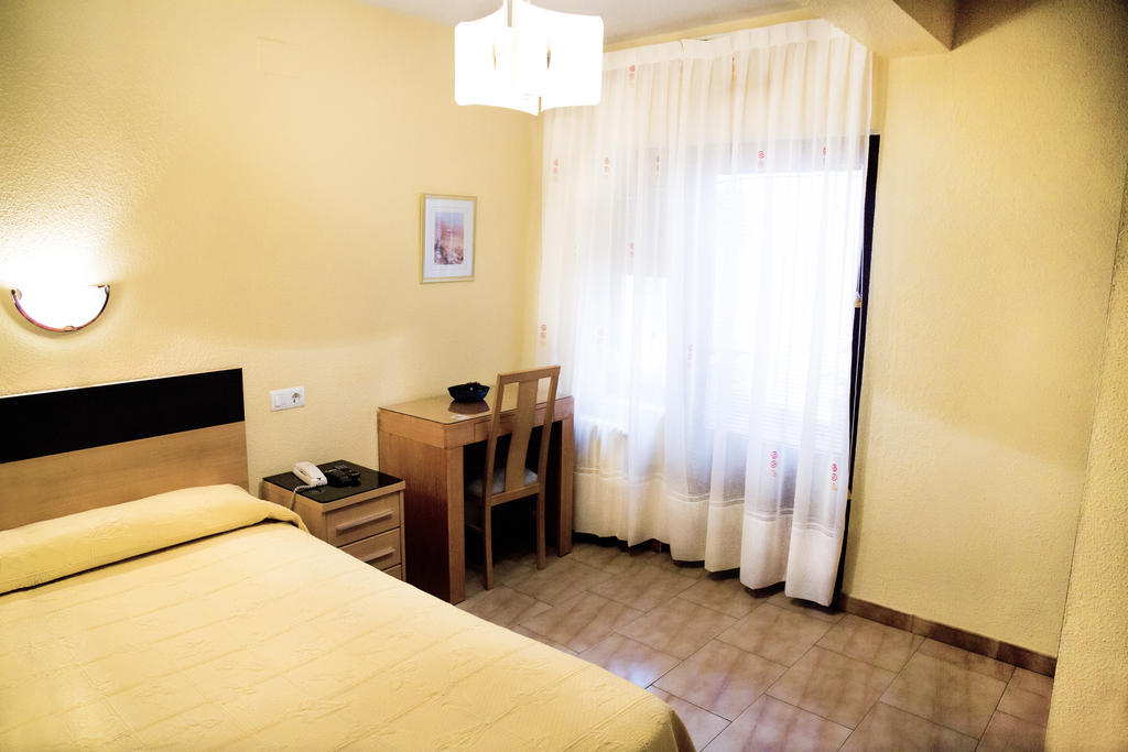Hostal Guzman El Bueno By Gaiarooms León Værelse billede