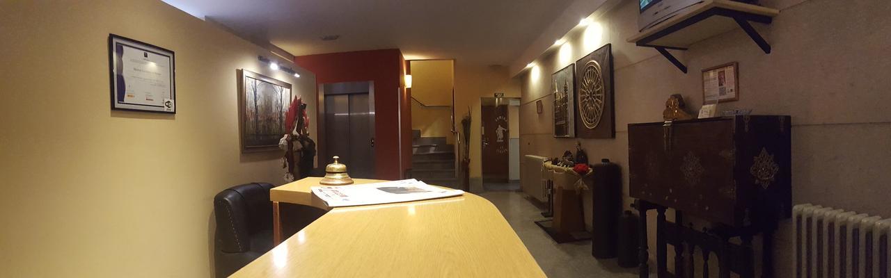 Hostal Guzman El Bueno By Gaiarooms León Eksteriør billede